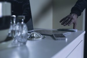 senior house theft, diversion scams