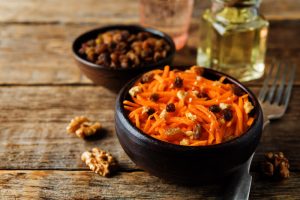 carrot walnut raisin salad