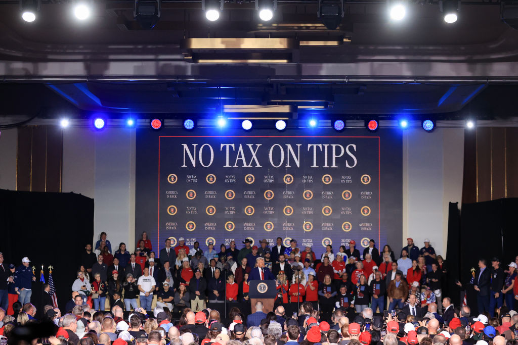 trump speaking in Nevada about no tax on tips