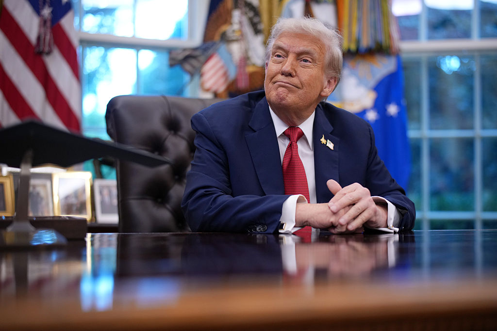 WASHINGTON, DC - SEPTEMBER 25: U.S. President Donald Trump speaks in the Oval Office of the White House on September 25, 2025 in Washington, DC. Trump is expected to sign executive orders, including approving a partial sale of TikTok’s U.S. operations, following a 2024 law requiring parent company ByteDance to divest or face a ban. (Photo by Andrew Harnik/Getty Images)