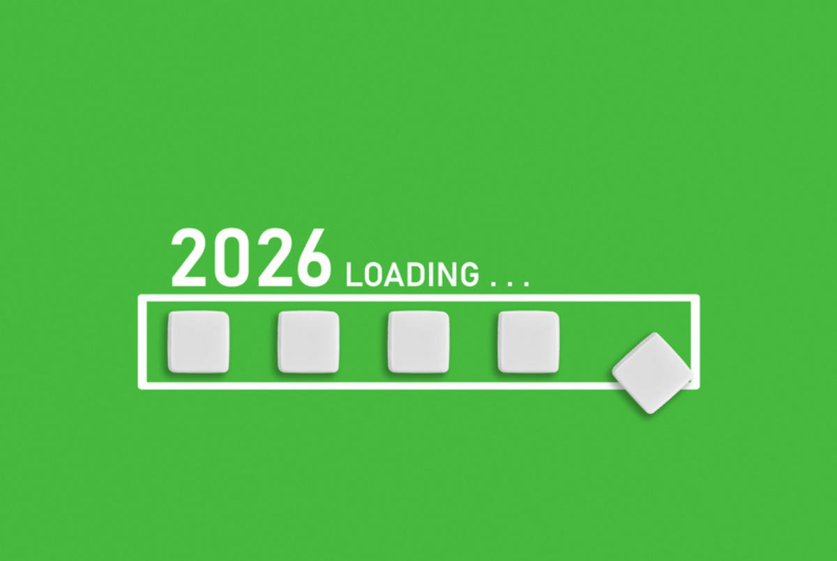 Medicare changes. 2026 Loading text on Green backdrop. Ideal for business planning, financial trends, and future economic concepts, close up