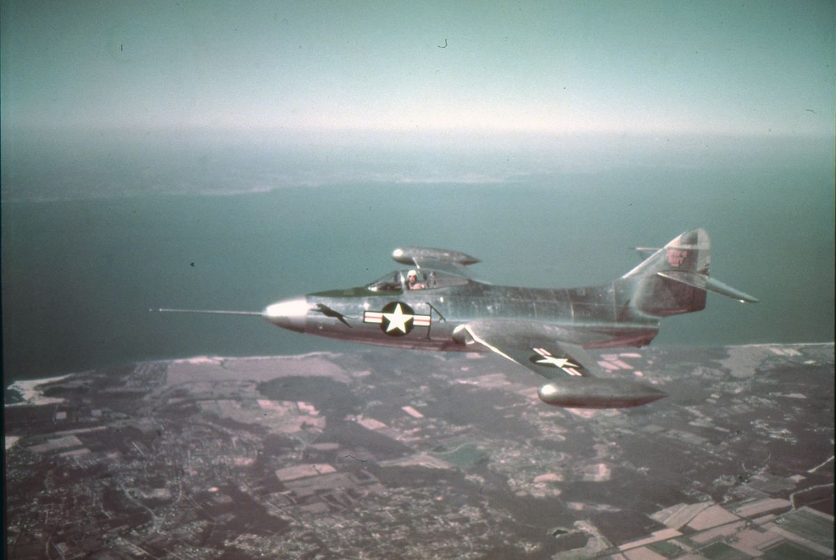 Corky Meyer in the cockpit of the first Grumman XF9F-2 Panther, Bu. No. 122475, during the first flight, 21 November 1947.