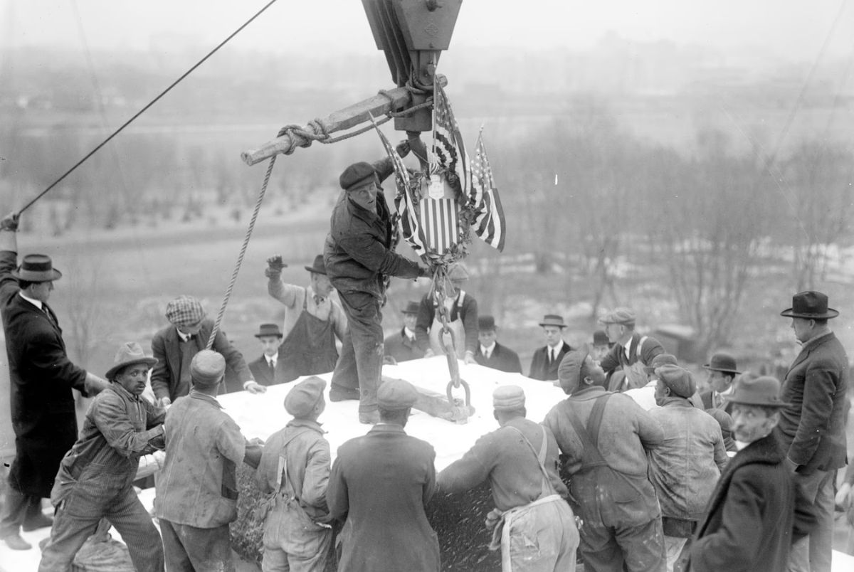 Lincoln-Memorial-Construction