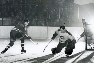 NHL game televised in US for first time