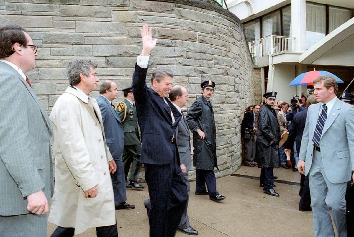 President-Reagan-Shot