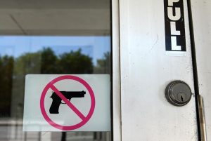 The Sign `No Gun` in Chicago, IL