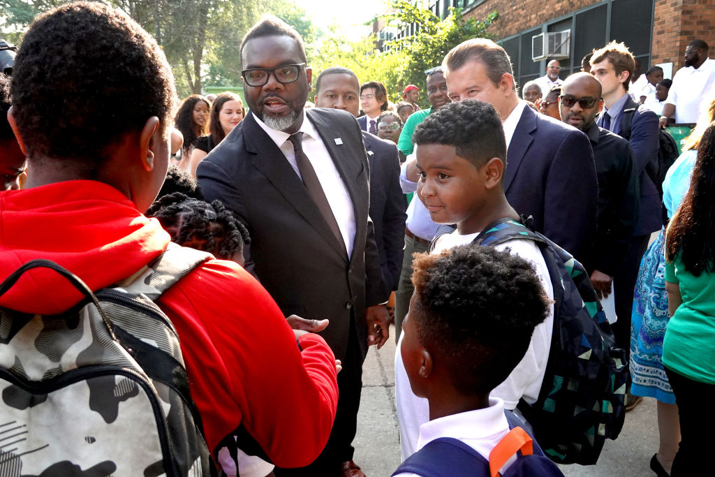 chicago students, scholarships