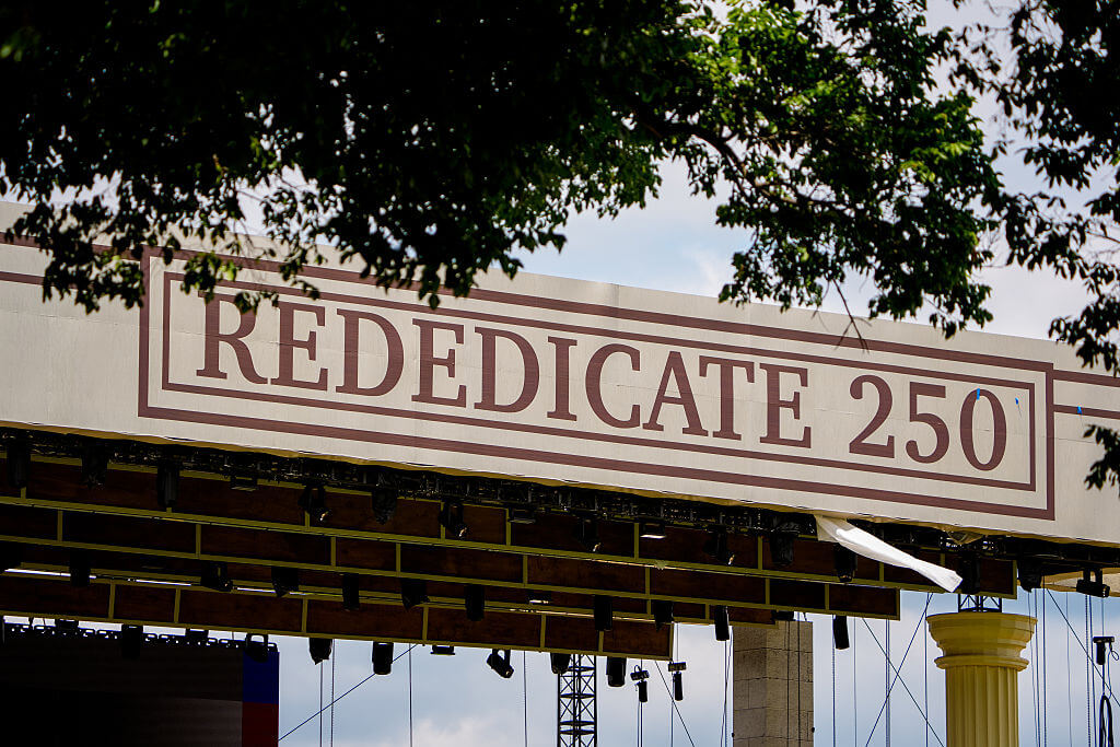 Join AMAC on the National Mall to Rededicate America to God