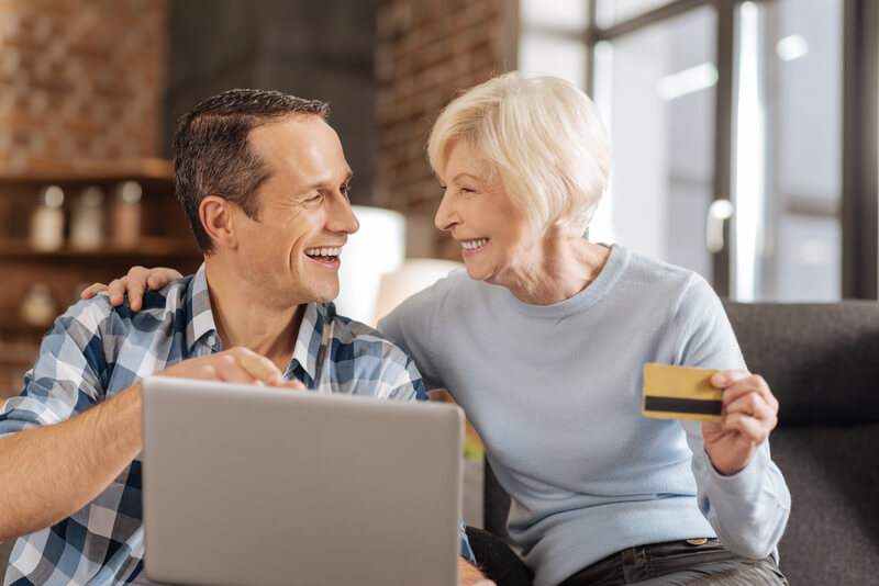 senior online shopping discounts