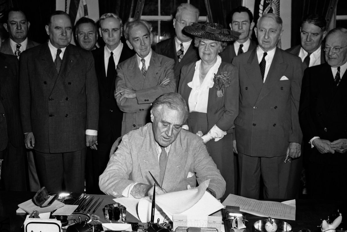 FDR signs GI Bill
